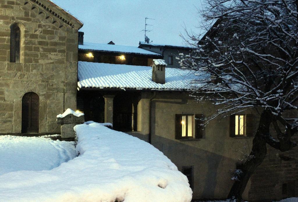 Historical House Medieval Abbey - Al Chiostro Sotto il Monte Kamer foto